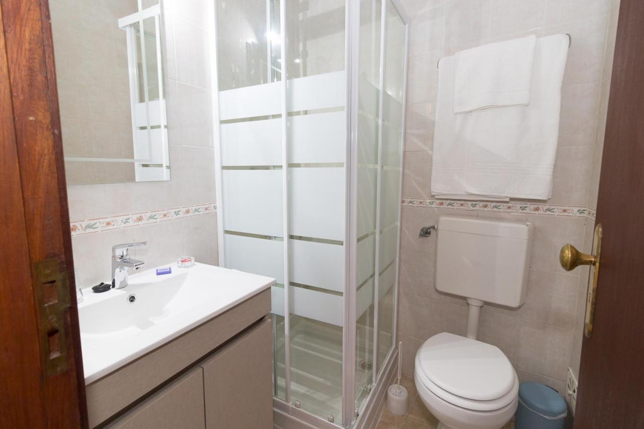 Atjuditehome Alpiarça Exteriör bild