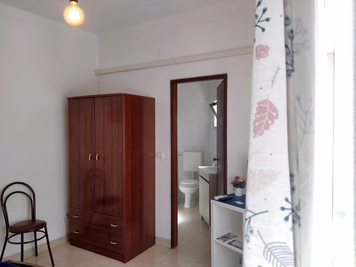 Atjuditehome Alpiarça Exteriör bild